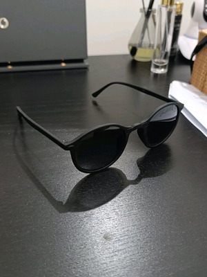 Sunglasses like new