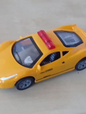 Ferrari 458 Italia полицейска кола с pull-back механизъм употребявана
