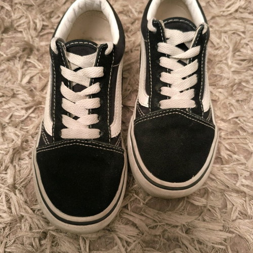 Vans kids shoes size 31 used, black