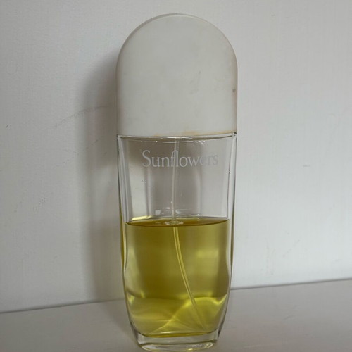 E.Arden Sunflowers perfume used
