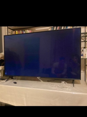 LG 55QNED80T6A 55” 4K QNED Smart TV broken panel for parts