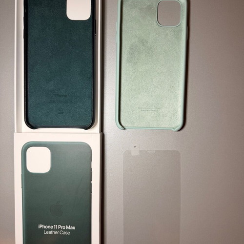 iPhone 11 Pro Max genuine leather case used with screen protector