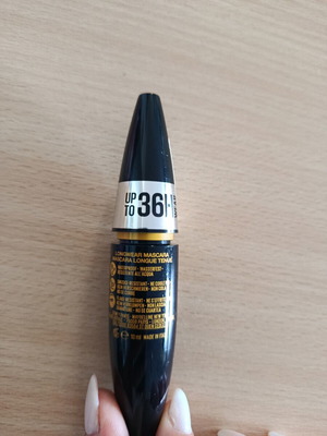 Maybelline Waterproof 36h μάσκαρα καινούργια
