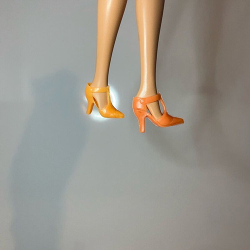 Barbie shoes used, orange and yellow, set of 2
