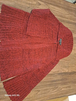 T-shirt sweater, red and pink, size S