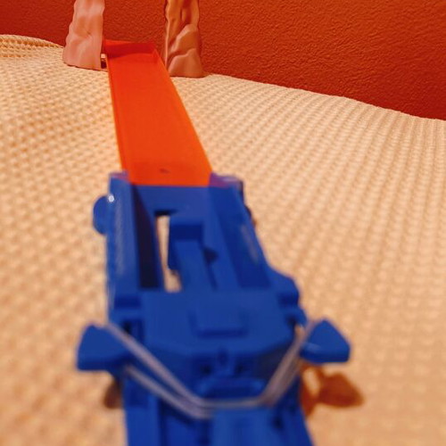 HotWheels Launch Road like new with small defect