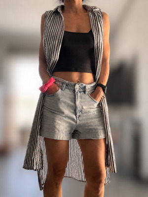 Badila long shirt dress used with side slits white and gray