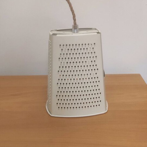 Modern hanging single-light pendant lamp