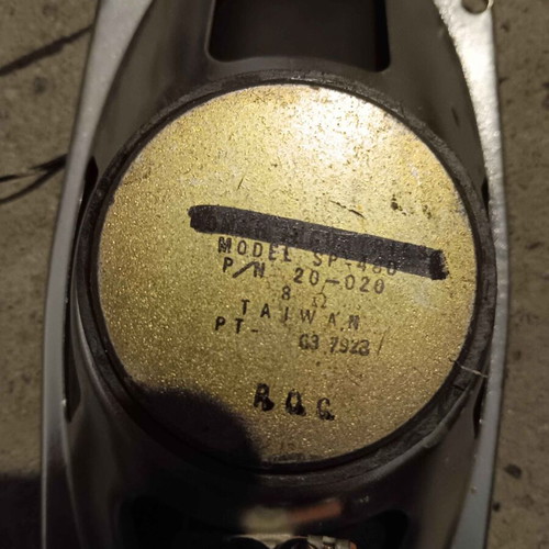 Oval car speaker 20w used, 8Ω with cable