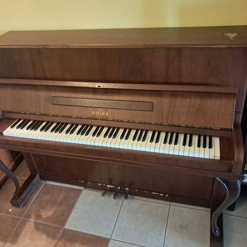 Doina Upright Piano used, Romanian brand, needs tuning