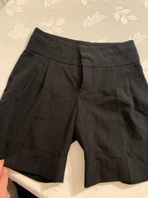 Bermuda shorts used size M / 38 / 10 small