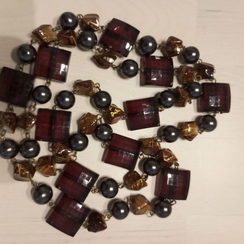 Fashion jewelry necklaces like new in brown and turquoise shades