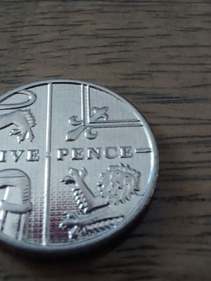 Νόμισμα UK 5 Pence 2015, Ελισάβετ Β΄ 4ο πορτρέτο, Βασιλική Ασπίδα