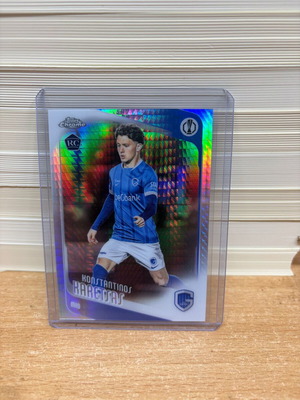 Konstantinos Karetsas 2025-26 Topps Chrome UEFA UCC Hyper Prism Refractor RC καινούργιο