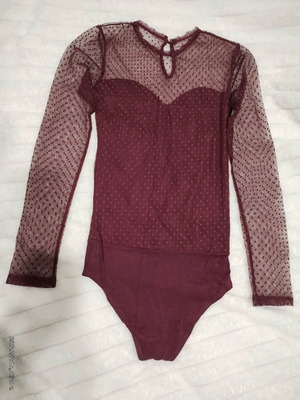 Bordeaux body medium size like new with high elasticity and delicate lace
