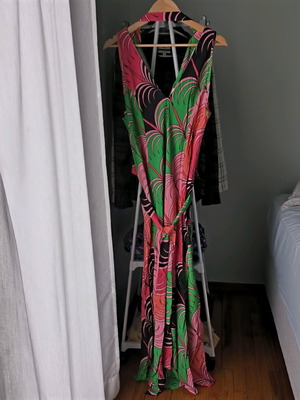 Karavan maxi dress like new, one size with belt
