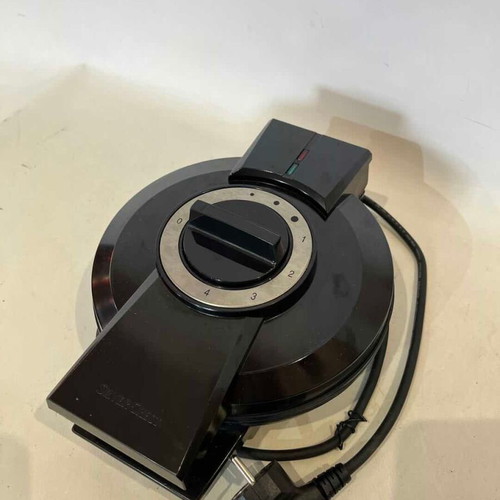 Silvercrest electric waffle maker with rotary temperature control