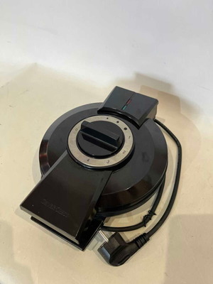 Silvercrest electric waffle maker with rotary temperature control