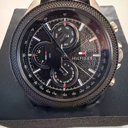 Tommy Hilfiger Clark 46mm watch like new, men's, black