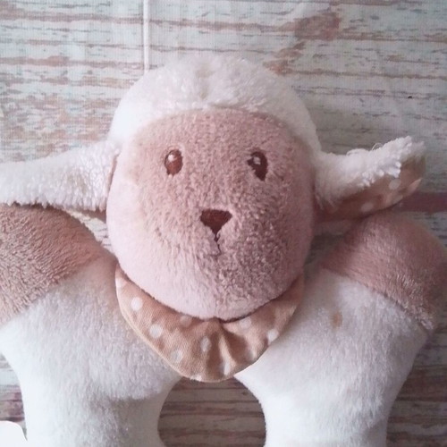 Baby plush lamb rattle Nattou used