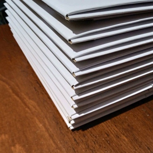White shipping box new, pack of 10 pieces
