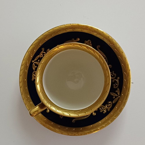 Vintage Bavaria Waldershof porcelain cup and saucer set like new