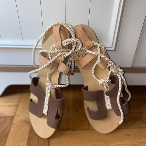 Summer leather sandals like new, size 40, beige and brown