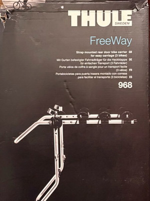 Thule Freeway 968 bike rack for up to 3 bikes, new