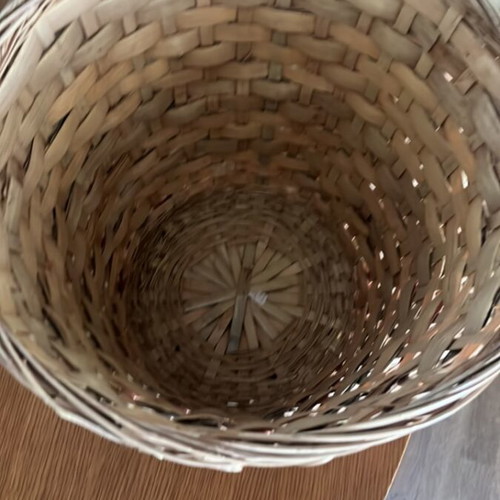 Basket used, Aristo