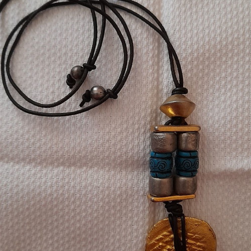 Jewelry new, set of 6 necklaces, 1 pendant, 2 rings, 1 bracelet