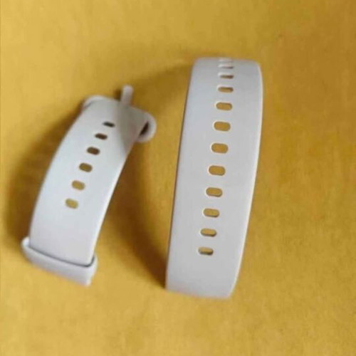 Xiaomi Watch Lite 2 like new, waterproof, beige with straps