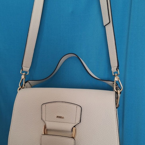 Furla leather bag like new, ivory with gold details