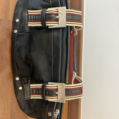 Gianfranco Ferre Black Bag used, classic design with dual handles