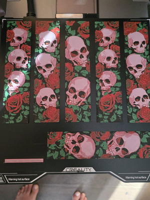 Книгоразделител с уникален 3Д дизайн, нов, размер 12х3 см, хипир пла