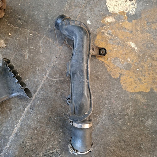 Audi TT 8J TFSI intercooler hose used