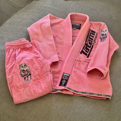 Tatami Meerkatsu Kids Animal BJJ Gi pink Harriet the Hippo M000