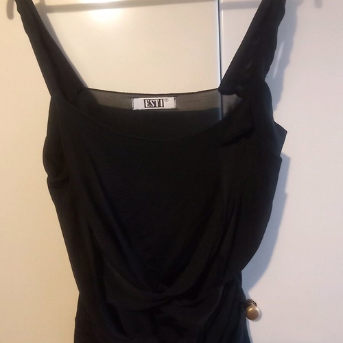 Esti top black like new, size M
