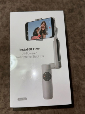 Insta 360 Flow gimbal καινούργιο κλειστό