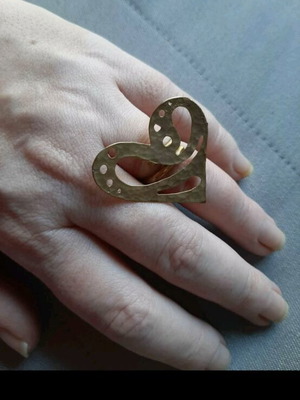 Handmade ring with adjustable size new