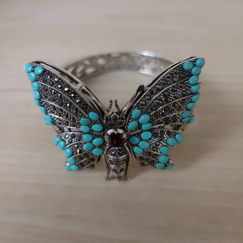 Silver bracelet from Thailand like new, unworn