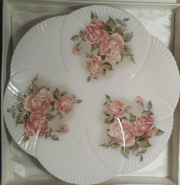 автентична порцеланова чиния royal limoges