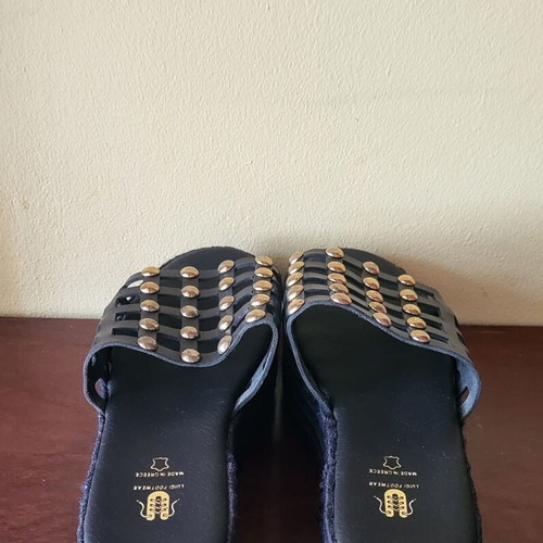 Flatforms with studs Luigi size 41 new, black