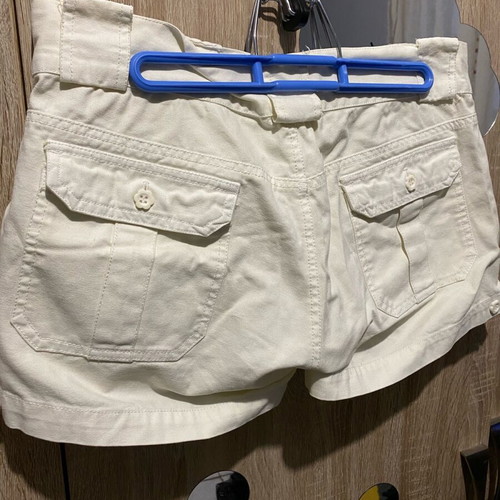 White shorts size M like new