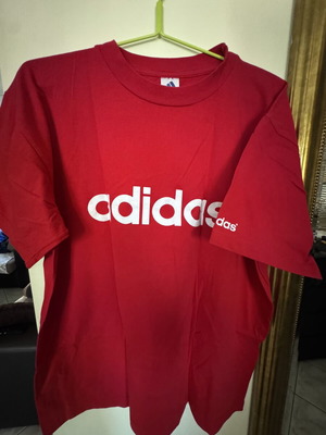Adidas unisex κοντομάνικη μπλούζα Large κόκκινη σαν καινούργιο