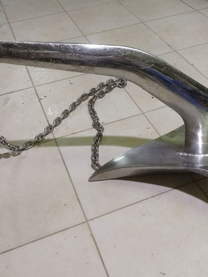 Άγκυρα ULTRA 21 kgr μεταχειρισμένη, ανοξείδωτη χειροποίητη με στριφτάρι