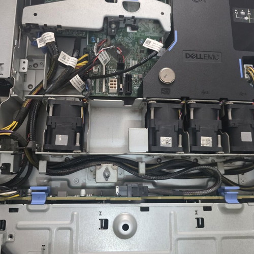Dell PowerEdge R340 server with 32GB RAM and RAID SSD setup