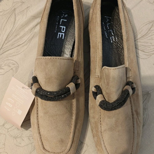 Alpe leather loafers new, castor leather, size 40, beige