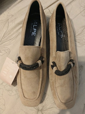 Alpe leather loafers new, castor leather, size 40, beige