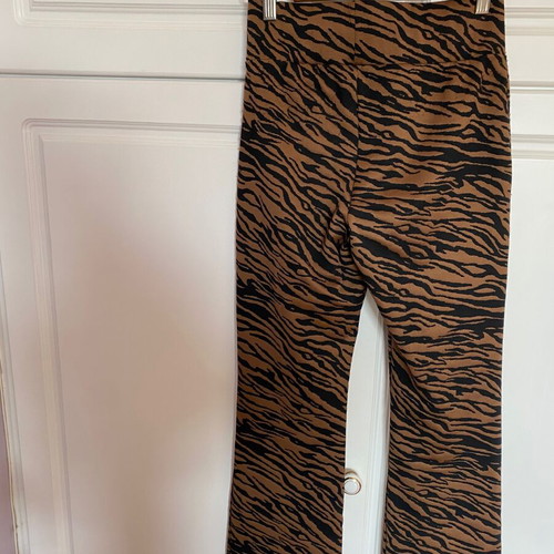 Zebra flare leggings used, brown, size S