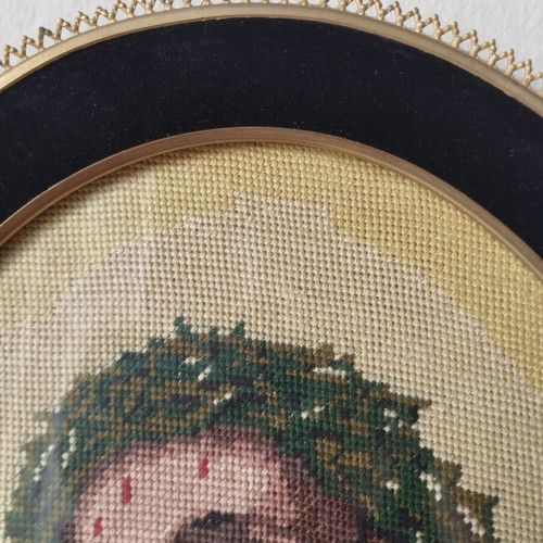 Handmade Gobelin Needlepoint Jesus in Oval Frame with Velvet mint